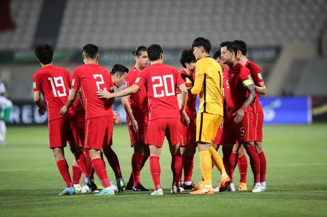 【世预赛】张玉宁进球被吹朱辰杰点射 国足1比1沙特