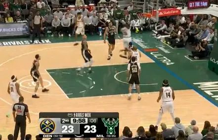 哈达威个人5投0中后直冲篮筐双手暴扣得手，次节取得首分