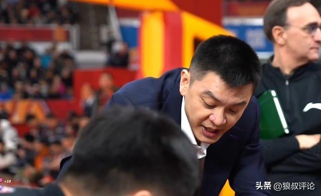 九游体育-4连败跌出季后赛区域排名!杨鸣:每到单外援时我们都会有些问题