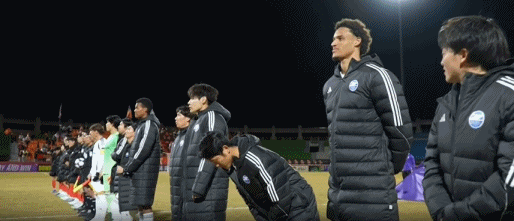 九游体育-半场：江原0-0町田泽维亚，比赛沉闷，中村帆高造险